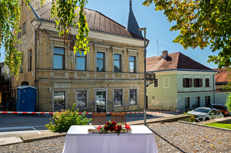 2025_09_19 Metlika - Podpis pogodbe o prenovi Konzuma_Foto_Uros Novina_001